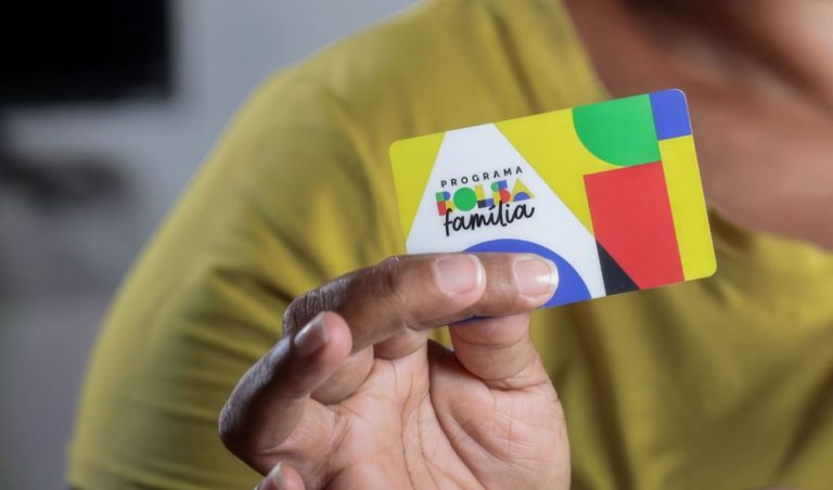 agencia-sertao-caixa-comeca-a-pagar-parcela-do-bolsa-familia-de-julho1.jpg