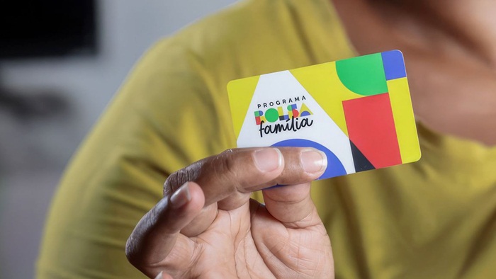 Beneficiários do Bolsa Família com NIS de final 3 recebem nesta quinta