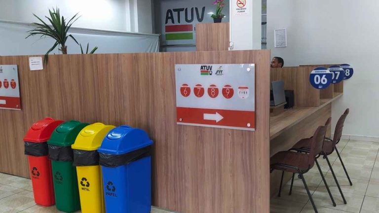 Estudantes de Vitória da Conquista foram convocados para substituição dos bilhetes do transporte público municipal