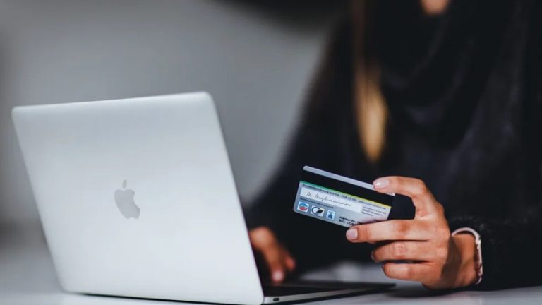 Isenção federal para compras online até US$ 50 entra em vigor nesta terça