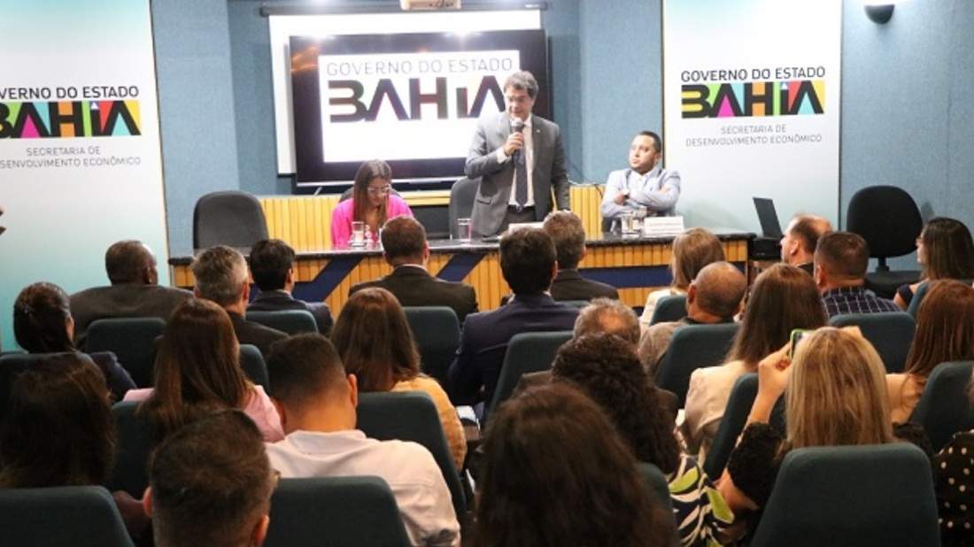 Governo da Bahia e empresas assinam protocolos de intenções com investimentos de R$ 12,7 bilhões