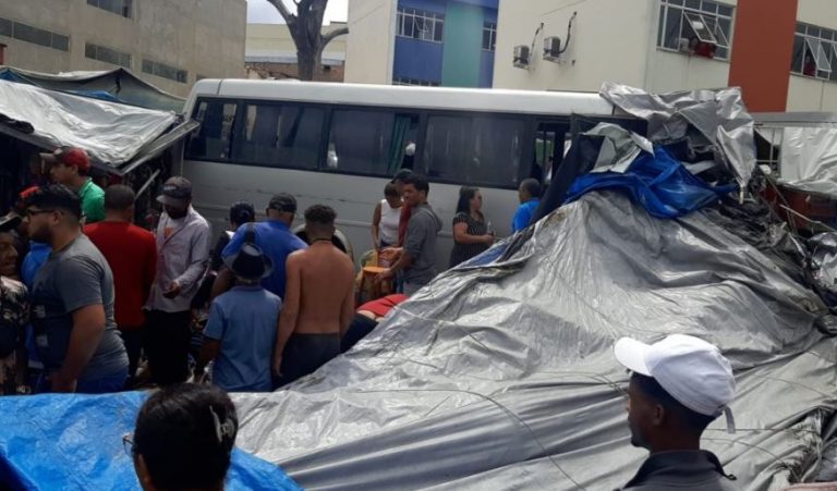 Mulher atingida por microônibus desgovernado morreu em Vitória da Conquista