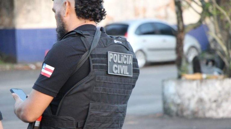 Homem que se passava por idoso para utilizar gratuidade do transporte público foi preso na Bahia