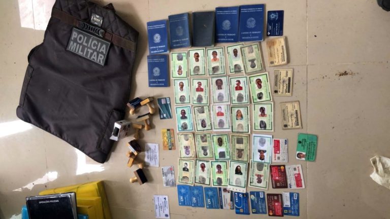 PF realiza operação contra falsificação de documentos e estelionatos na região de Vitória da Conquista