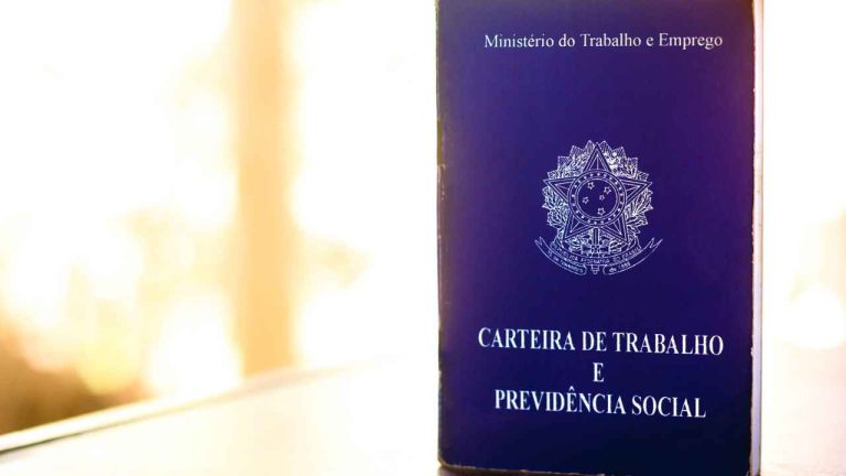 destaque emprego carteira trabalho