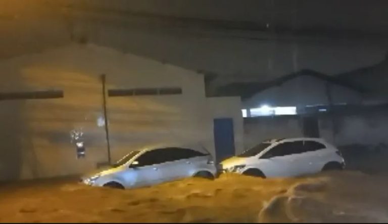 Forte chuva provocou prejuízos em Brumado