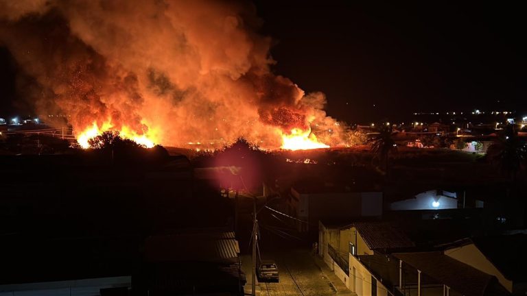 Incendio lagoa joao amaral guanambi