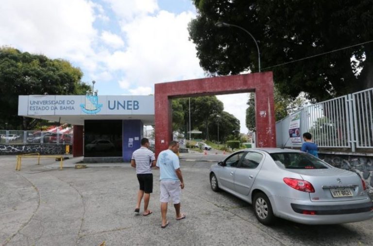Pedidos de isenção para o Vestibular da Uneb podem ser feitos até esta terça