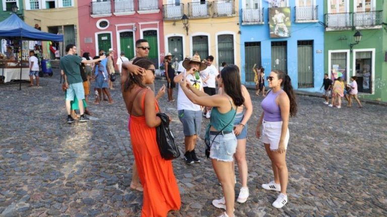 Turismo internacional cresce bem acima da média na Bahia