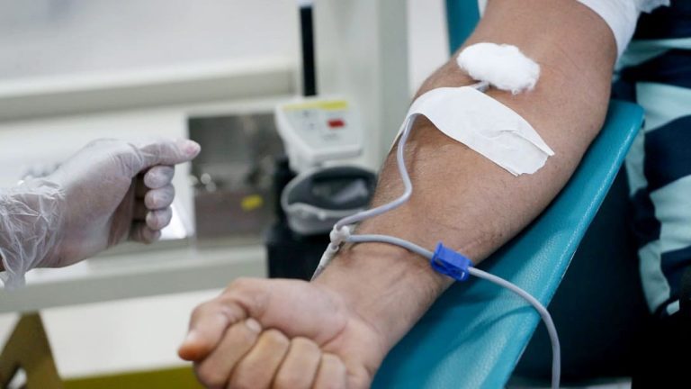 Com estoques críticos, sede da Hemoba abrirá no feriado