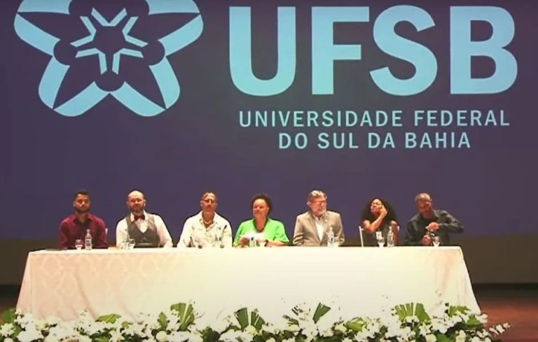 Mano Brown recebeu título de Doutor Honoris Causa de universidade baiana