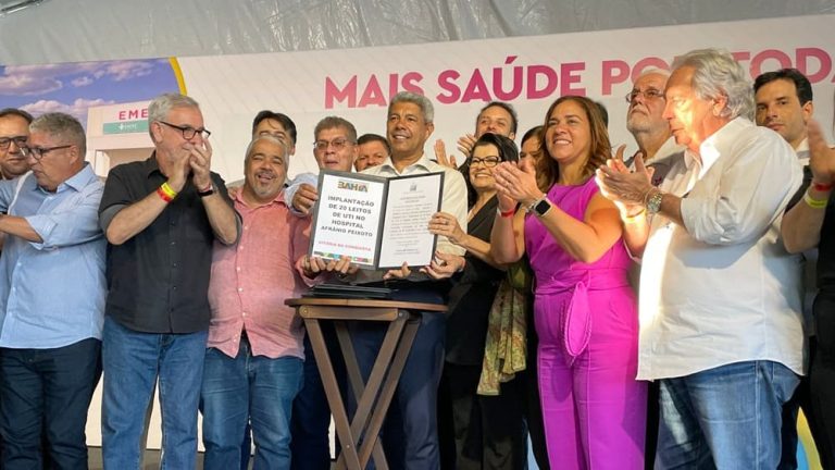 Com presença da ministra da Saúde, governador anunciou mais de R$ 22 milhões em investimentos para Vitória da Conquista