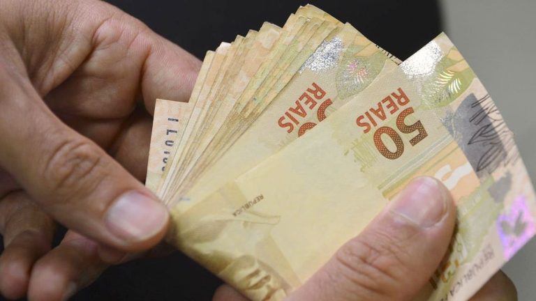 Pagamento do 13º salário movimentará a economia com injeção de R$ 291 bilhões