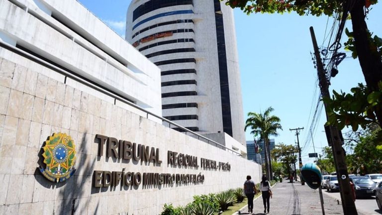 Justiça confirma condenação e Chesf terá que pagar R$ 6 milhões por mancha no Rio São Francisco