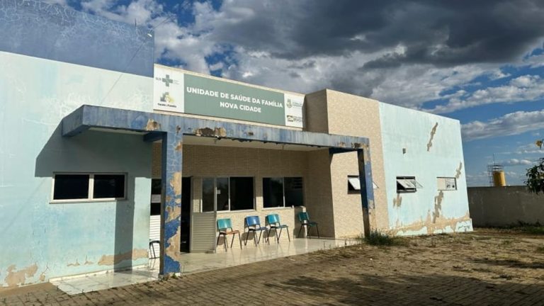 Com rachaduras nas paredes, posto de saúde foi interditado pela Defesa Civil de Vitória da Conquista