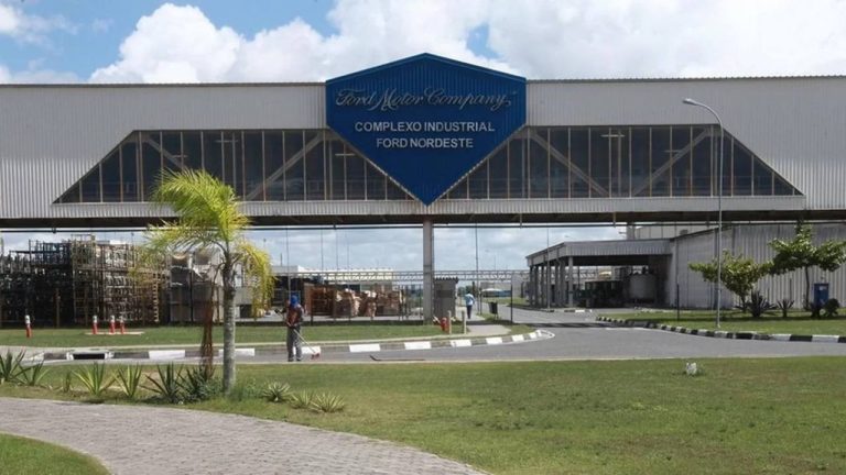 fabrica da ford byd camaçari