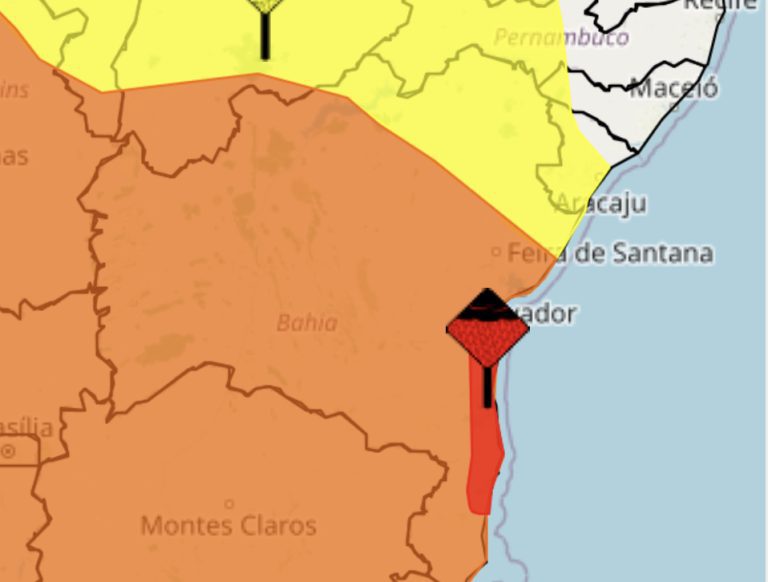 Região da Bahia tem alerta vermelho para acumulado de chuva nesta terça-feira