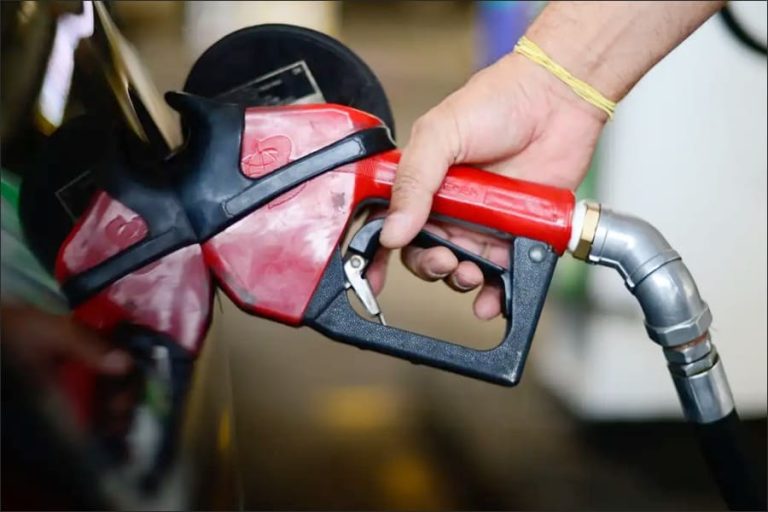 Cobrança integral de impostos sobre diesel retornou no Brasil