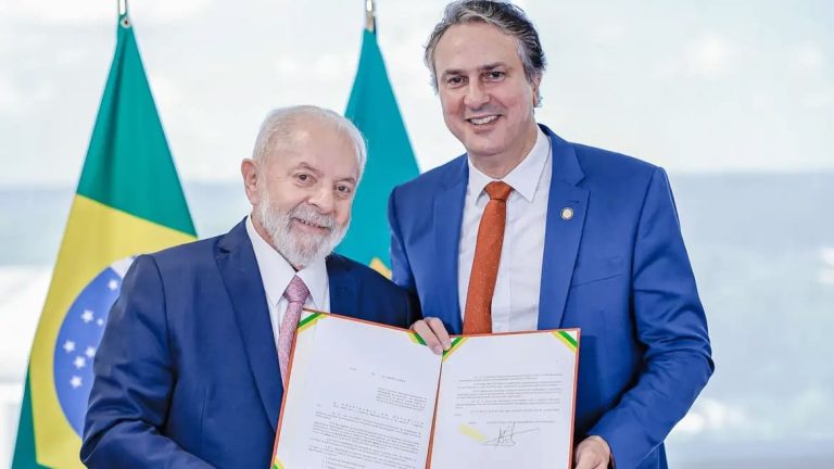 Sancionada a Lei que cria bolsa e poupança para estudantes do ensino médio