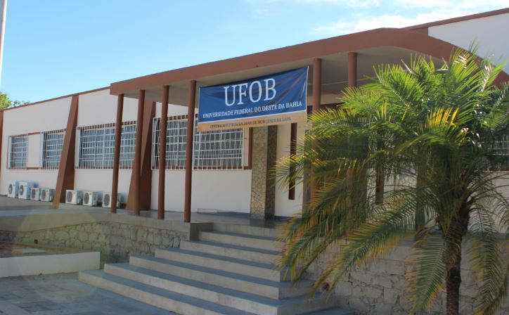 Ufob abre processo seletivo para professor substituto