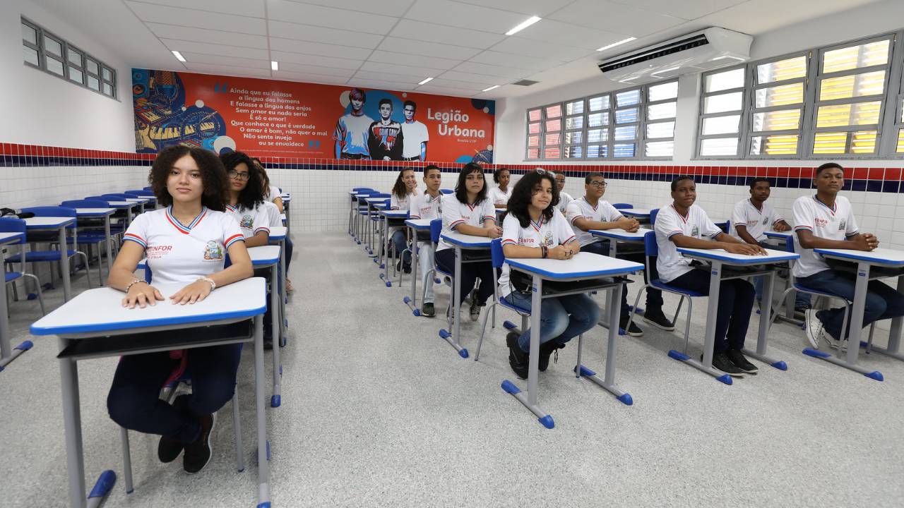 Aulas educação escola rede estadual Bahia