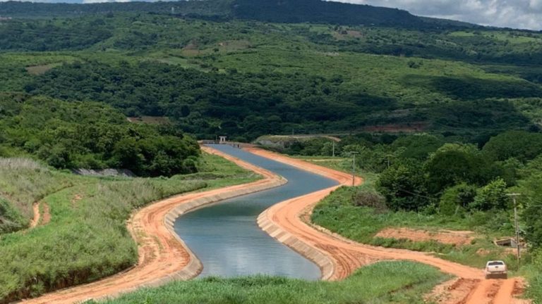 Transposição do Rio São Francisco liberou vazão máxima para abastecer reservatórios do Ceará