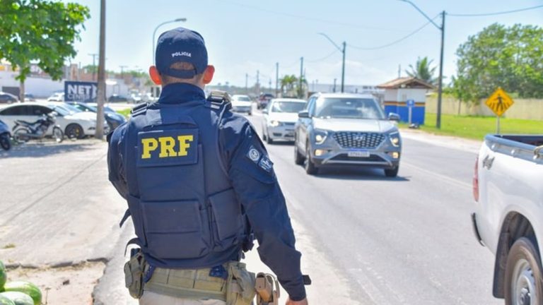 Balanço da PRF aponta redução de acidentes e mortes em rodovias baianas durante o carnaval