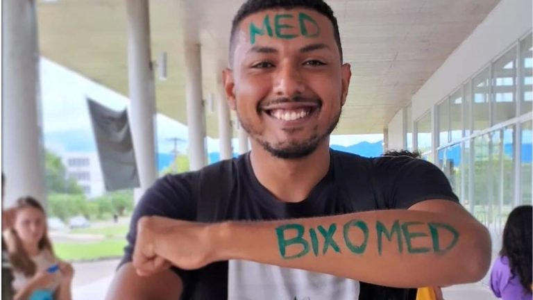 Lucas medicina vakinha UFSM