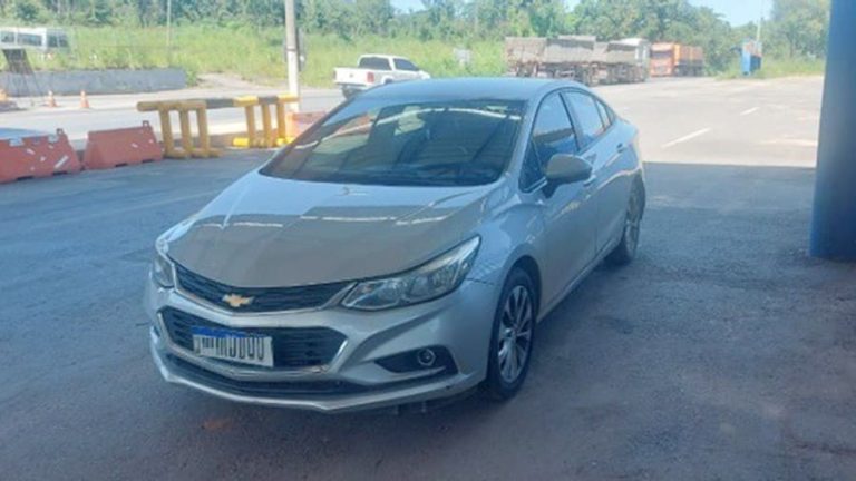 Homem aceita carro roubado como forma de pagamento e acaba detido pela PRF por receptação em Barreiras