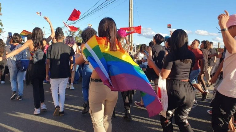 Terceira edição da Marcha do Orgulho LGBTQIA+ em Vitória da Conquista acontece neste sábado