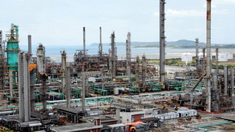 Bahia corre risco de falta de combustíveis e GLP, diz sindicato