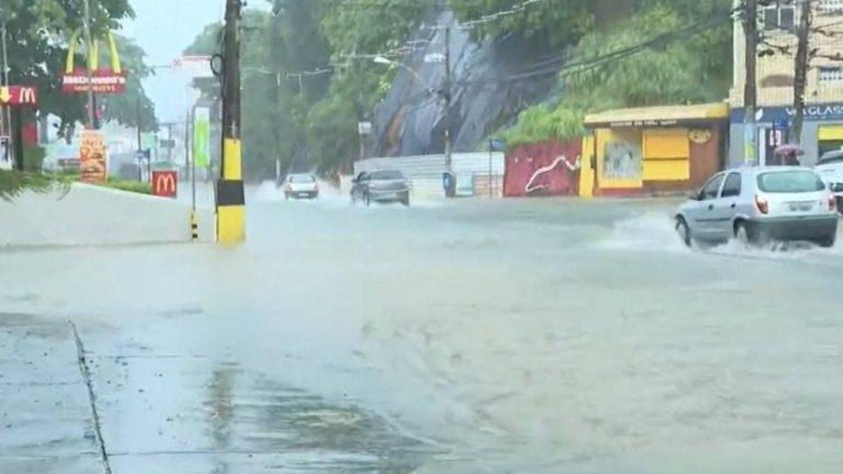 Chuvas em salvador abril