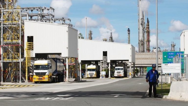 Produção industrial baiana registrou aumento de 0,5% em março e de 3,3% no primeiro trimestre do ano