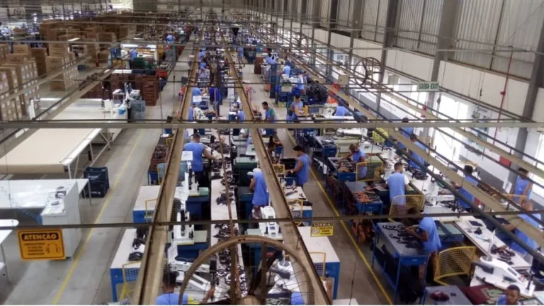 Calçados Pegada oferta vagas de emprego em cidades da Bahia, Rio Grande do Sul e São Paulo