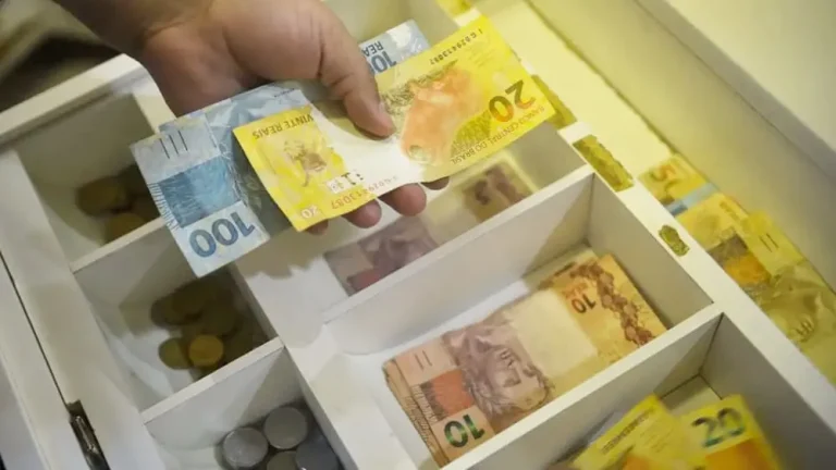 Especialistas alertam para impacto de possíveis cortes na Previdência