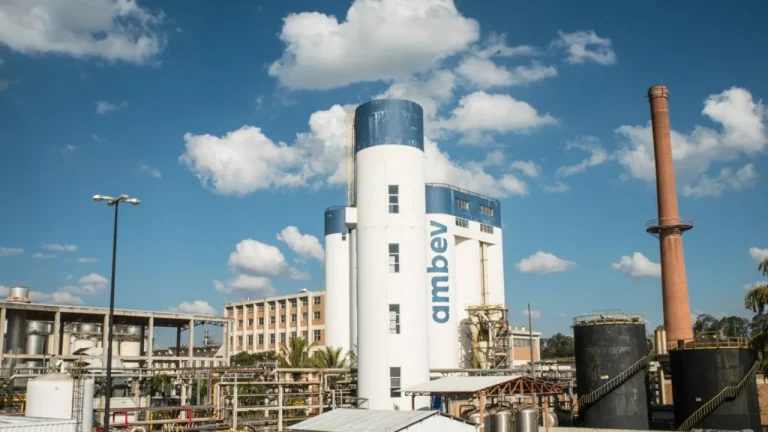 Ambev anunciou novas vagas de emprego em Camaçari, Feira de Santana, Salvador, Vitória da Conquista e outras cidades