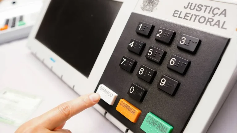 Eleições Guanambi Urna Eletrônica