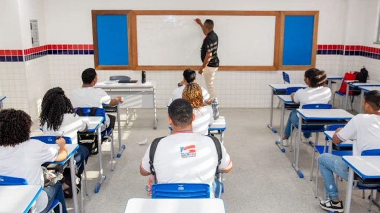 SEC divulgou lista dos profissionais que atenderam aos requisitos para recebimento de gratificação
