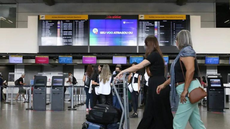 Passageiros autistas terão salas especiais em aeroportos
