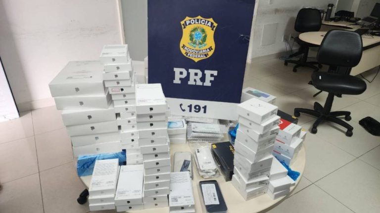 PRF apreendeu 160 aparelhos eletrônicos transportados ilegalmente em Vitória da Conquista