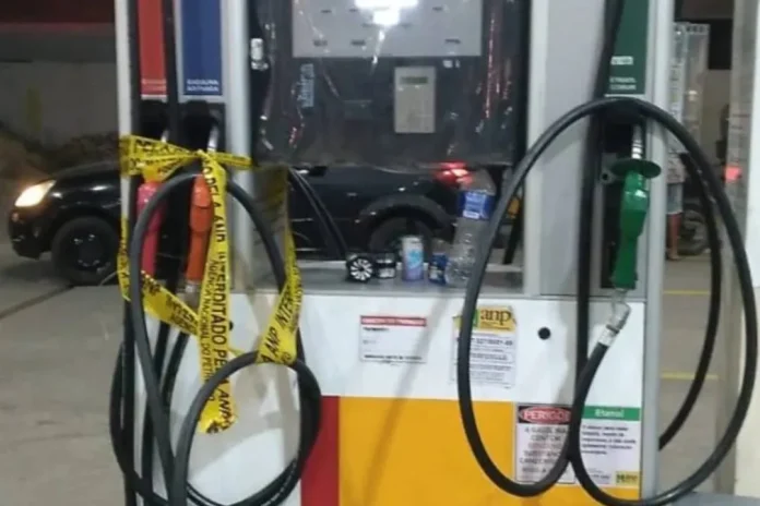 Operação Posto Legal identificou posto vendendo gasolina adulterada em Feira de Santana