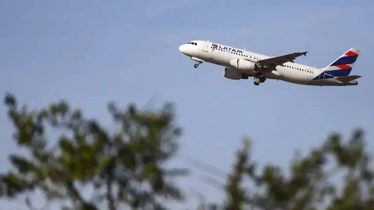 Aeroportos brasileiros registraram recorde de movimentação de passageiros pelo segundo mês consecutivo