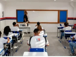 Prazo para renovação de matrículas da rede estadual termina nesta sexta-feira
