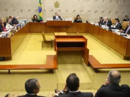 STF vota pela manutenção de símbolos religiosos em órgãos público