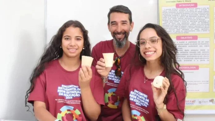 copo biodegradável de mandioca e bagaço de cana