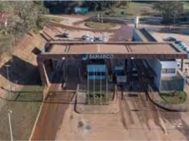 Samarco paga 1ª parcela do acordo judicial para reparação pelo rompimento da barragem de Fundão