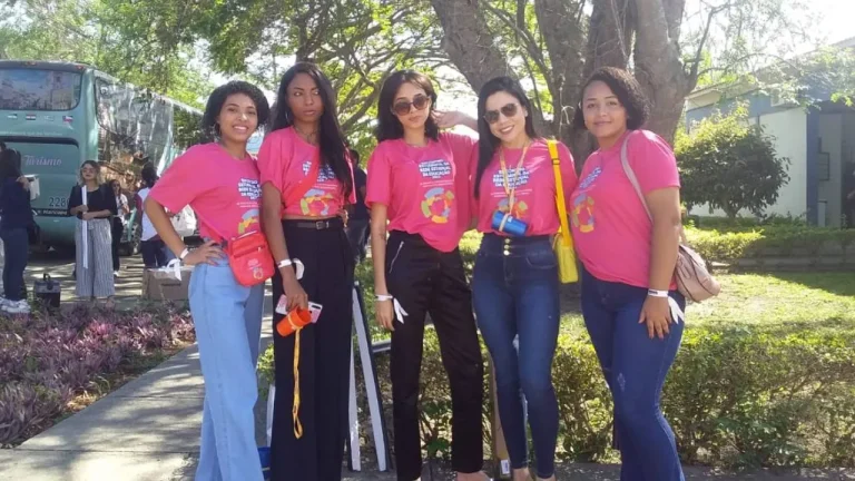 estudantes Luiz Viana Guanambi Feciba
