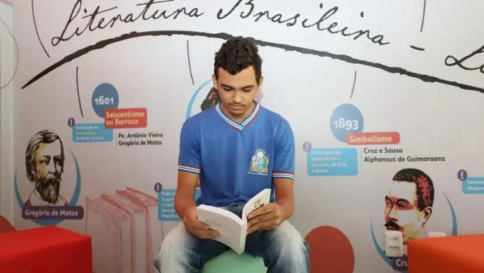 Livro “Ainda estou aqui” foi incluído nas bibliotecas das escolas públicas da Bahia