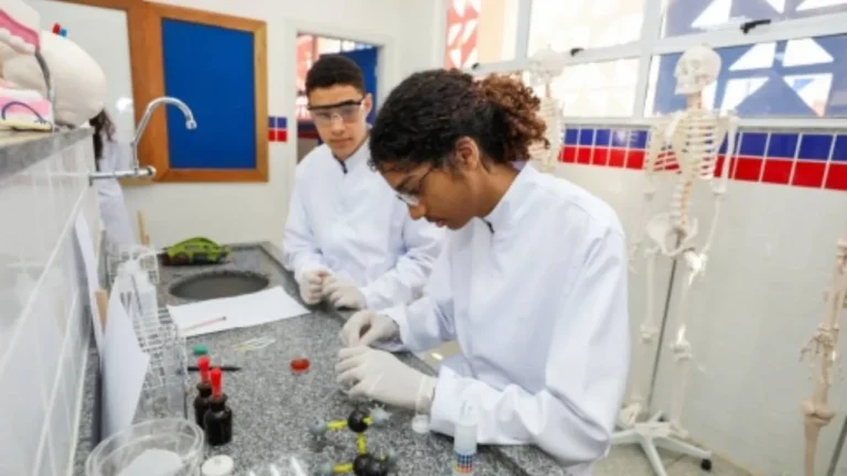 Último dia para inscrições em mais de 13 mil vagas de cursos técnicos gratuitos da rede estadual