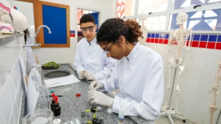 Prazo final para matrícula nos cursos técnicos gratuitos na Bahia termina hoje